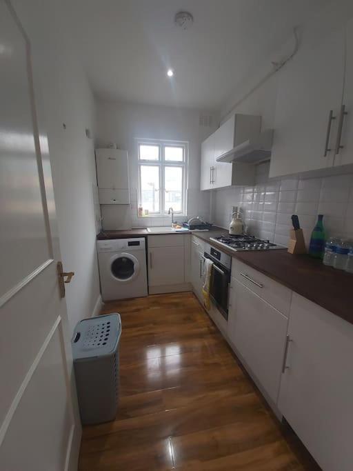 London Zone 2, Easy Travel Apartment Luaran gambar